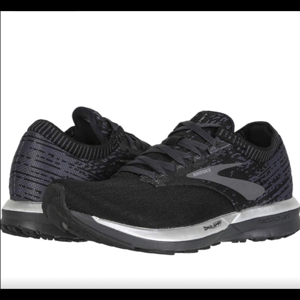Brooks Ricochet black/silver running shoe